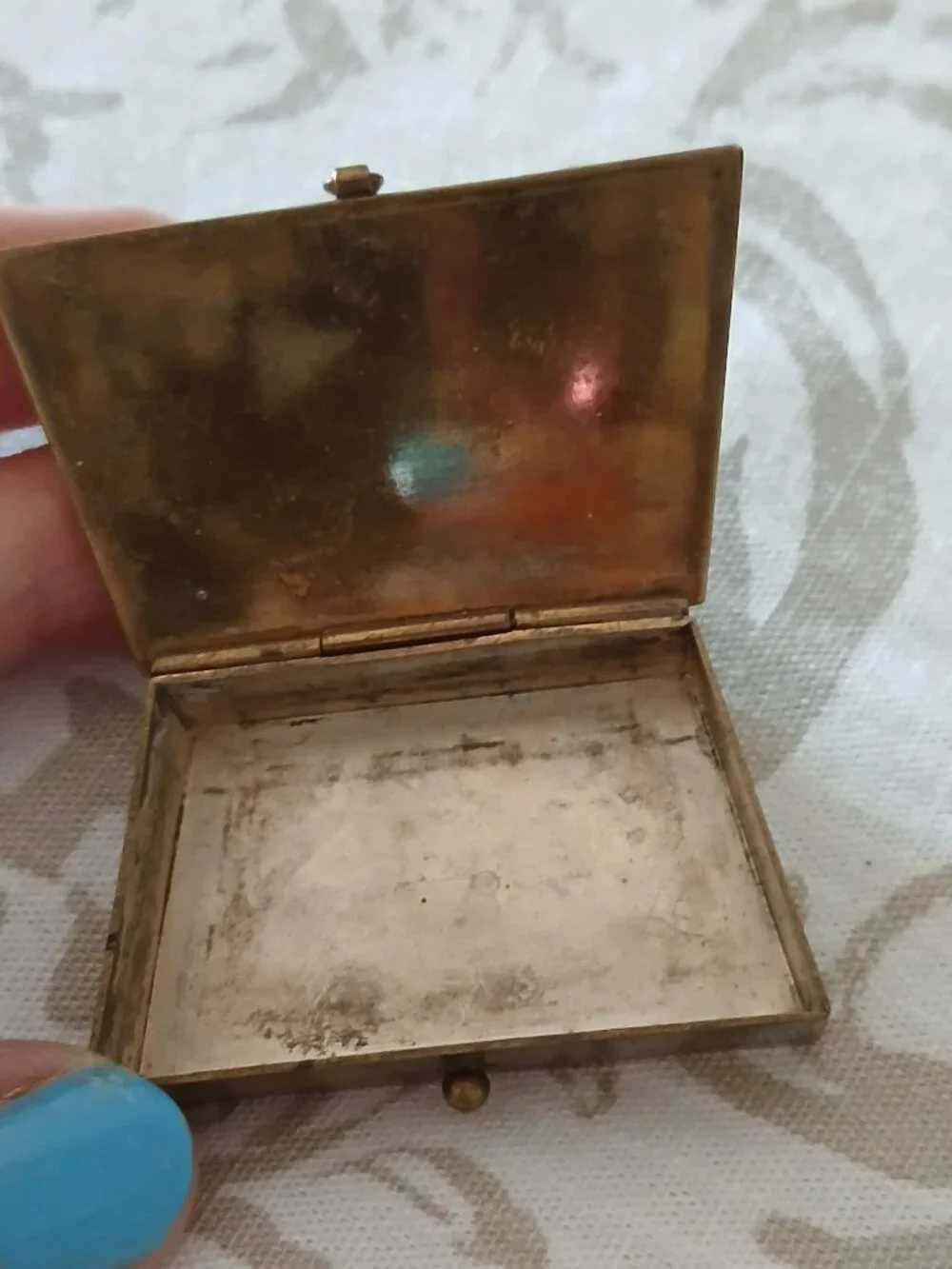 Beautiful Small Vintage Abalone Jewel Box (see measurements)